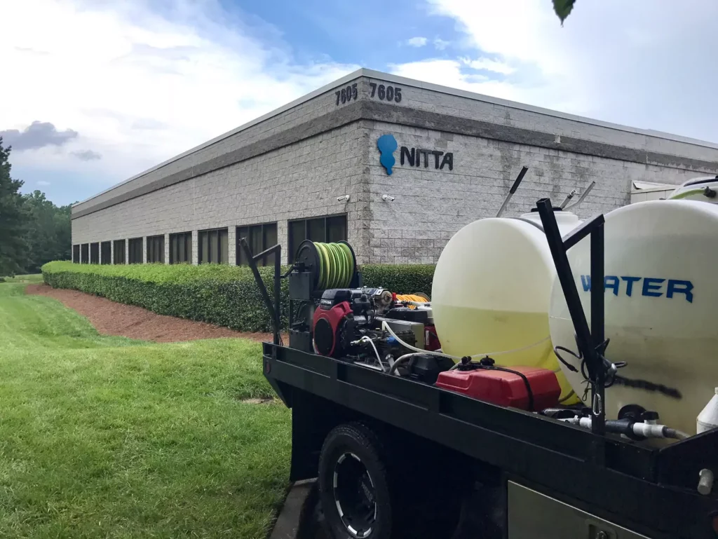 Pressure Washing Suwanee ga